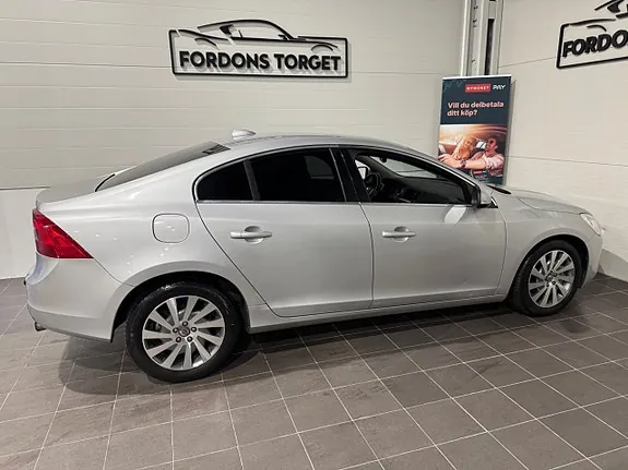 Volvo S60 2011 photo 5