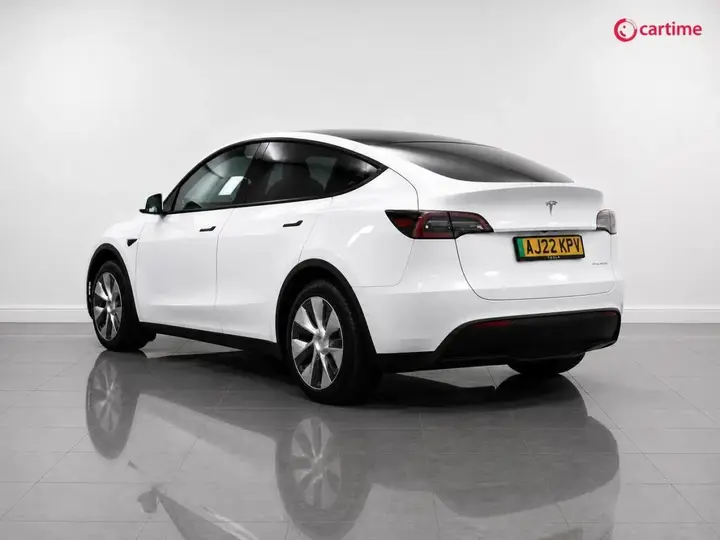 Tesla Model Y 2022 photo 5