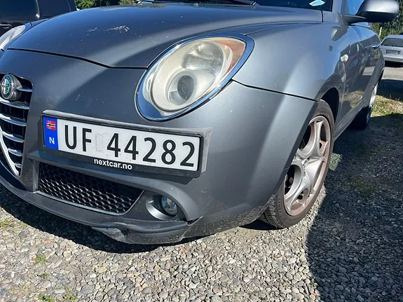 Alfa Romeo Mito 2010 photo 4