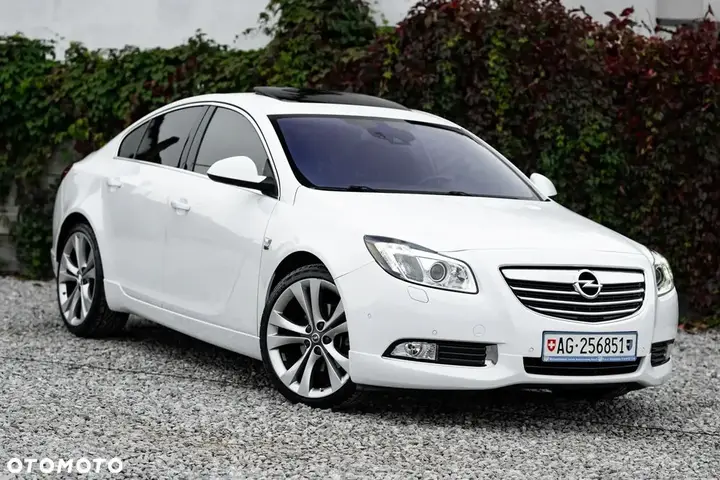 Opel Insignia 2012 photo 2