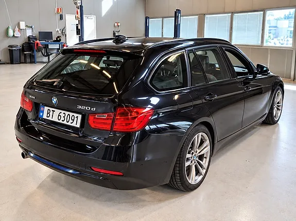 BMW 320D 2015 photo 5