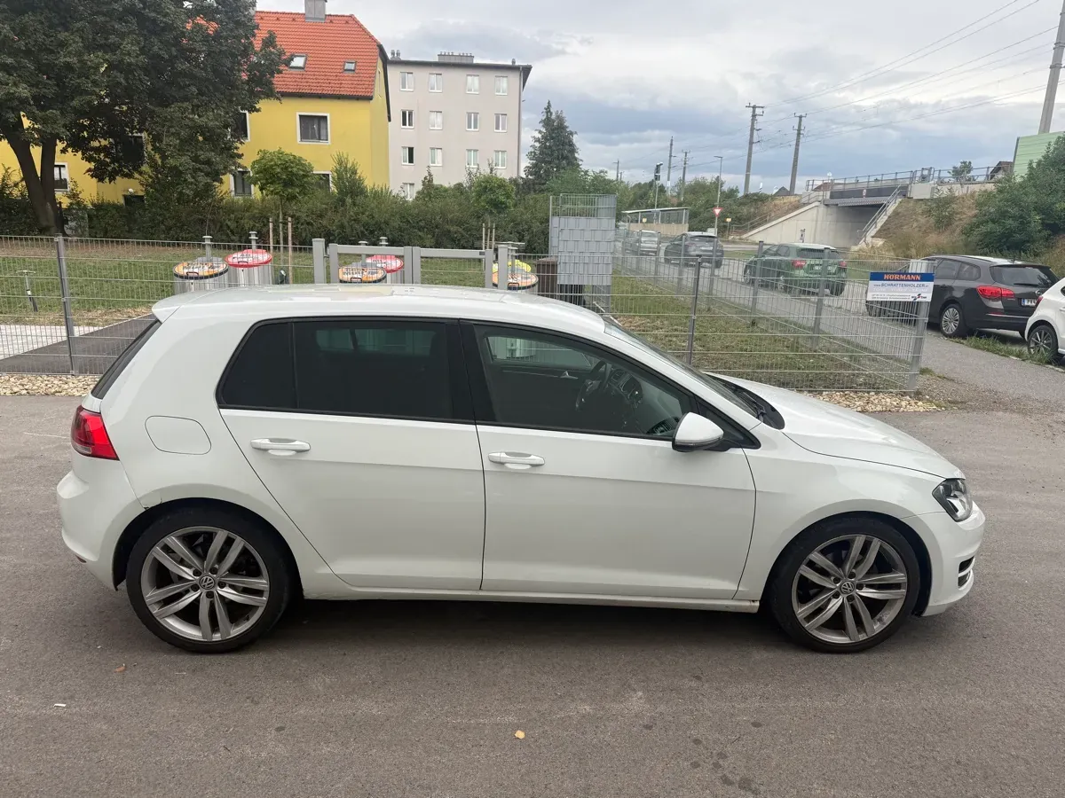 Volkswagen Golf 2013 photo 3
