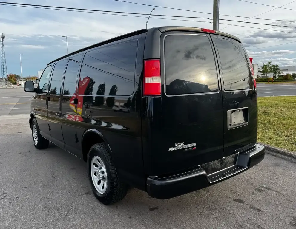 Chevrolet Express 2012 photo 4