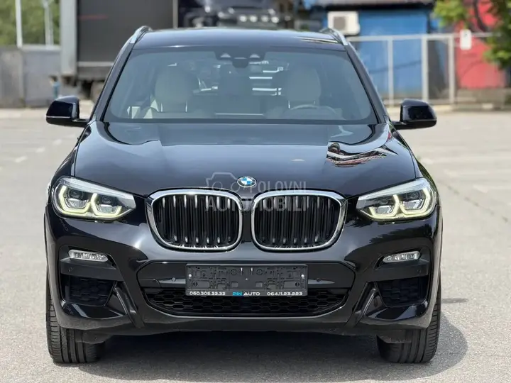 BMW X3 2018 photo 2