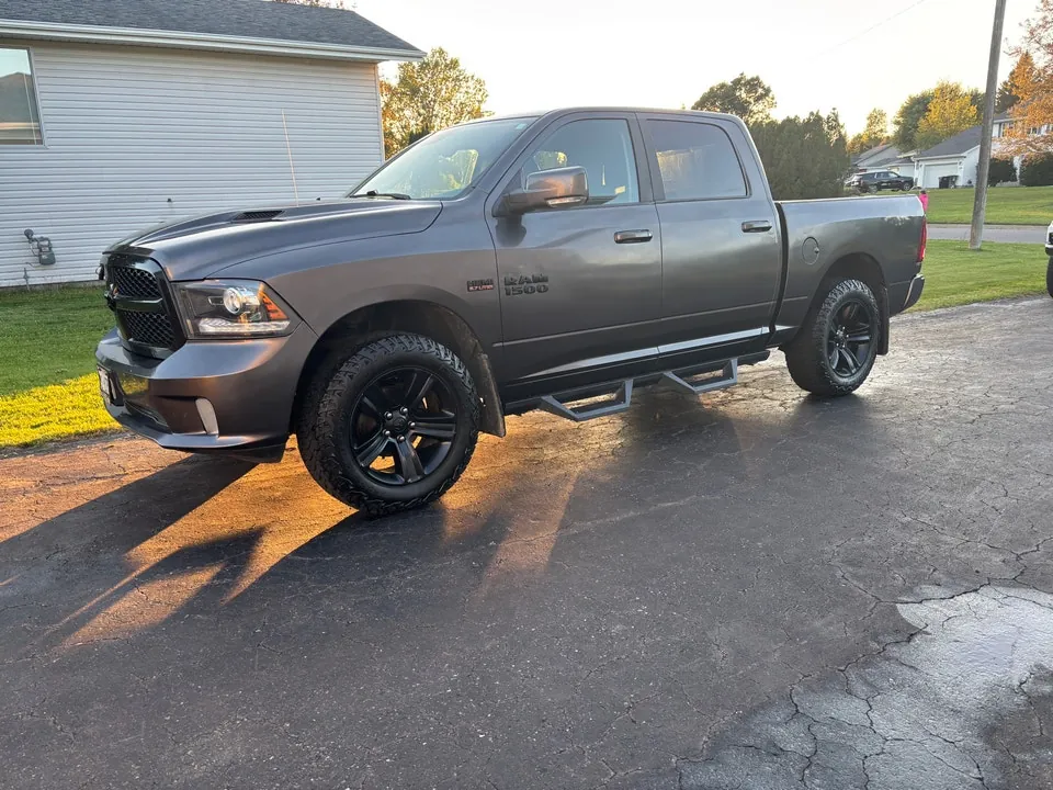 Dodge Ram 1500 2017 photo 2
