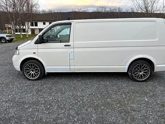 Volkswagen Transporter 2007 photo 2