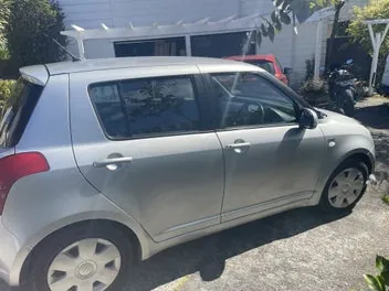 Suzuki Swift 2007 photo 5