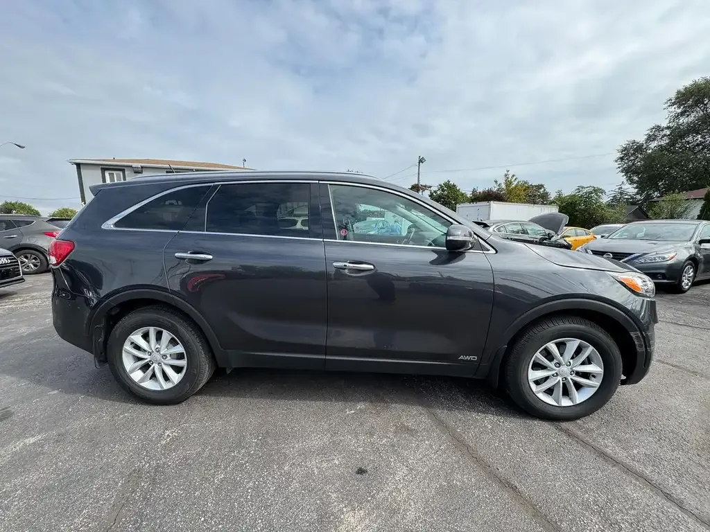 Kia Sorento 2016 photo 4