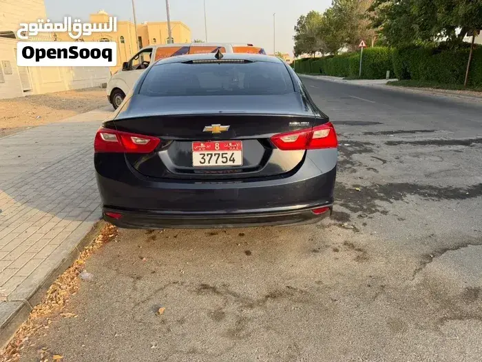 Chevrolet Malibu 2018 photo 2