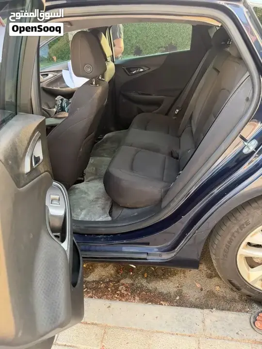 Chevrolet Malibu 2018 photo 3