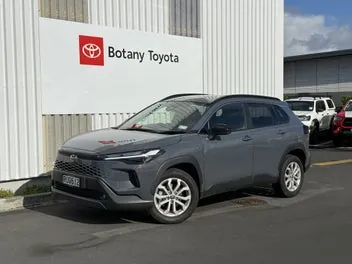 Toyota Corolla Cross 2026 photo 2