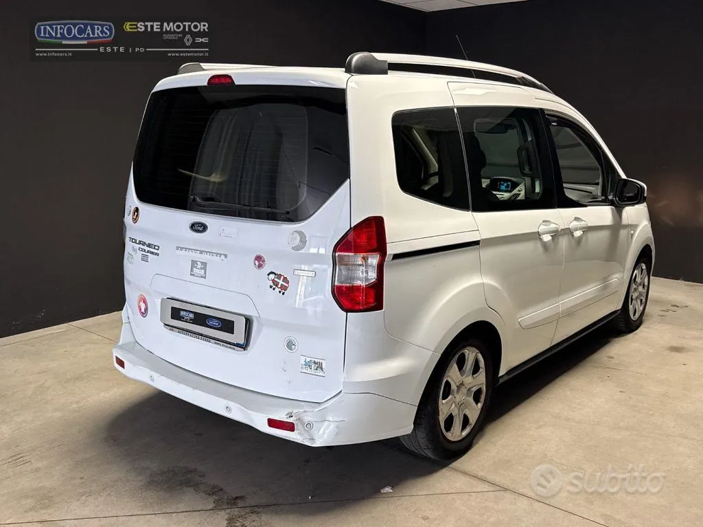 Ford Tourneo Courier 2015 photo 4