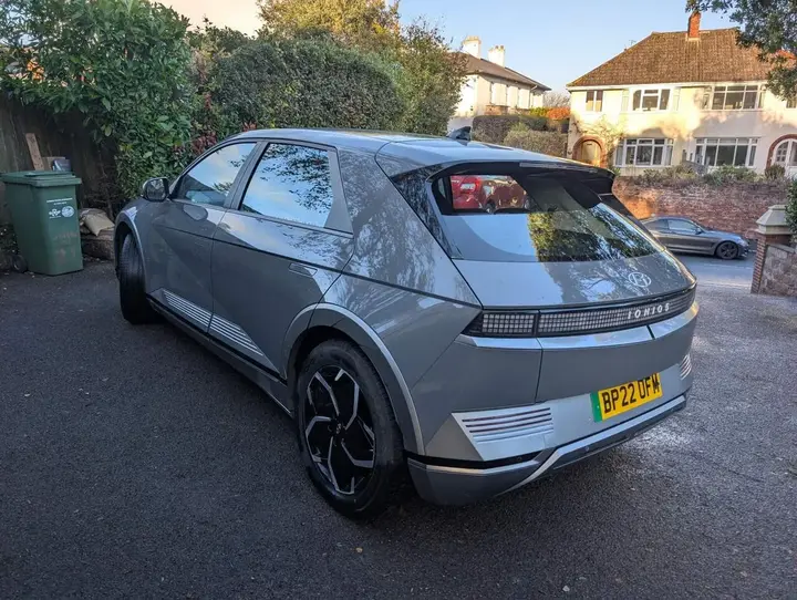 Hyundai Ioniq 5 2022 photo 3
