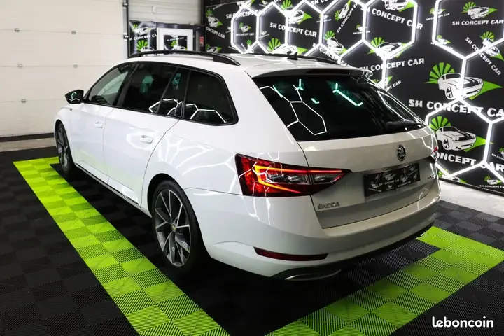 Skoda Superb 2017 photo 3