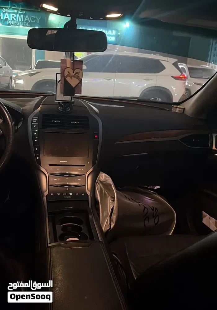 Lincoln Mkz