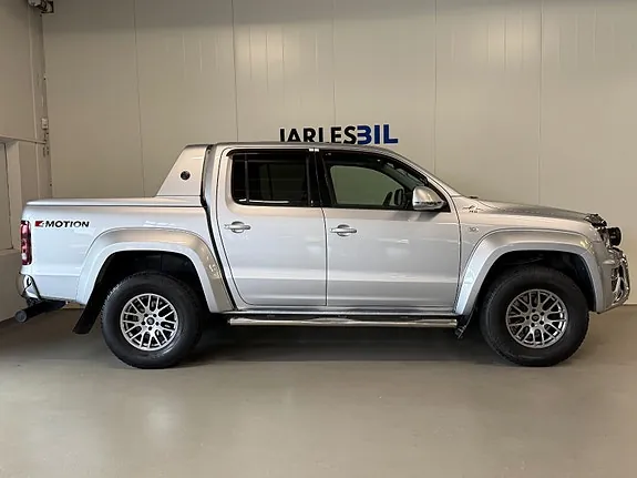 Volkswagen Amarok 2018 photo 2