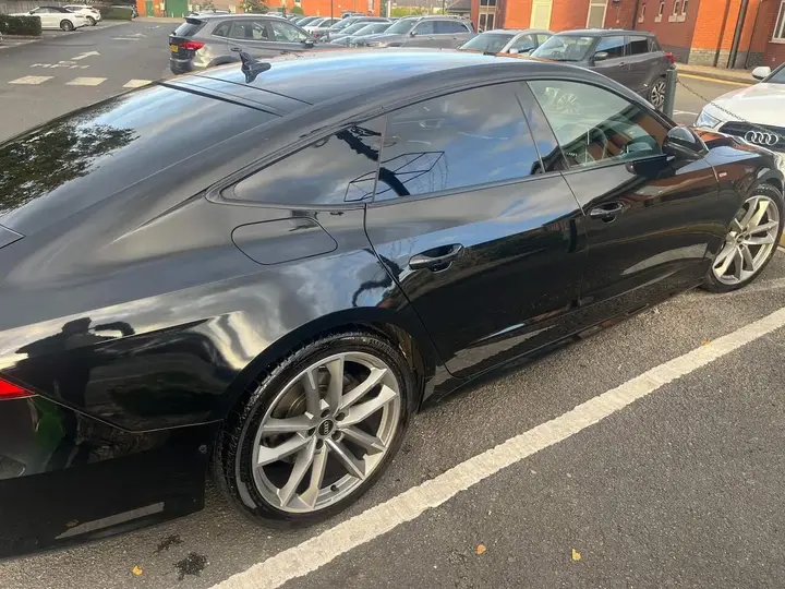 Audi A7 2022 photo 3