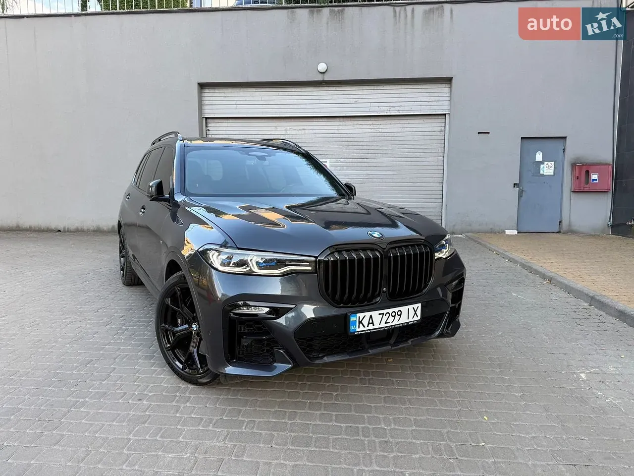 BMW X7