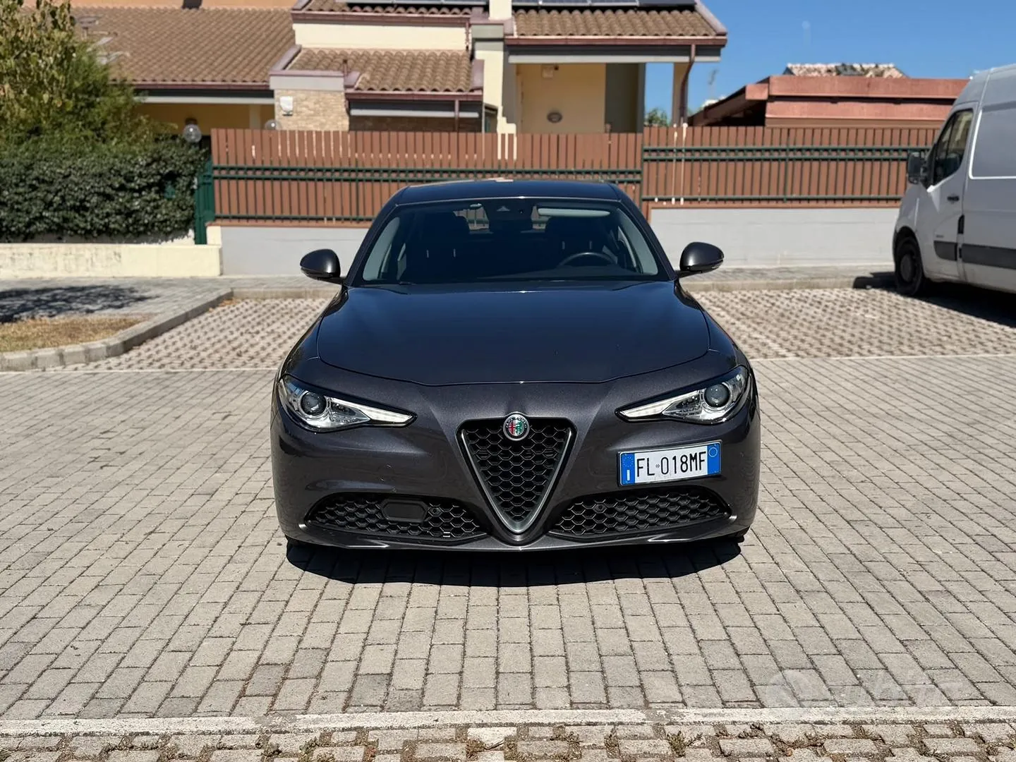 Alfa Romeo Giulia 2018 photo 3