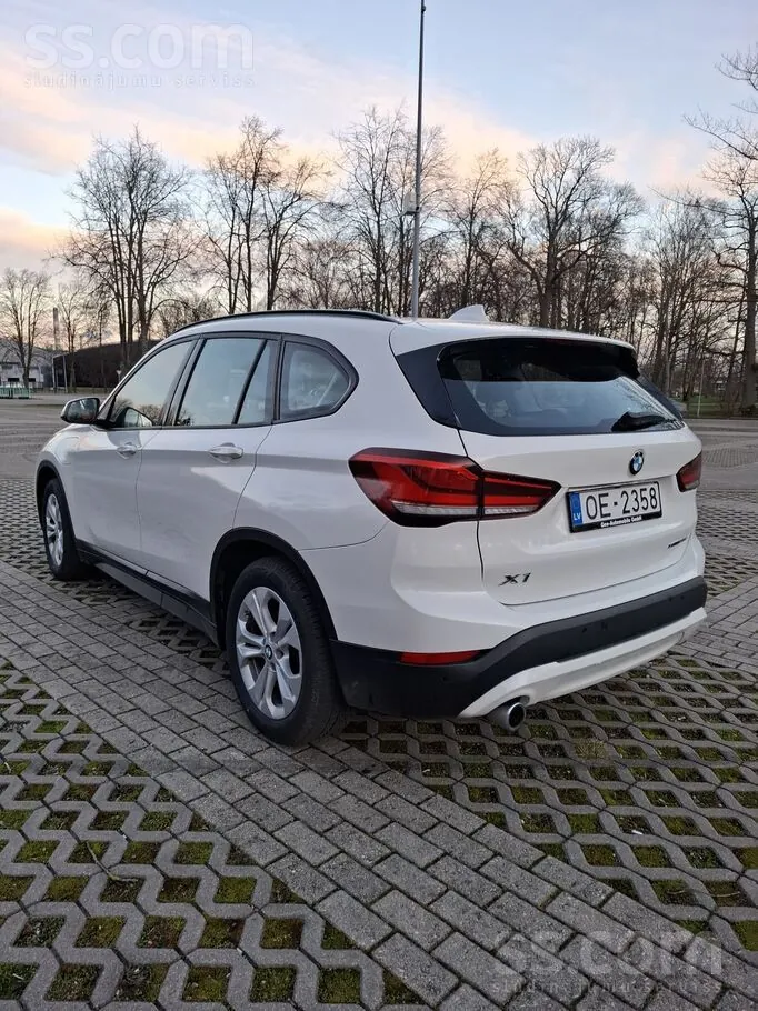 BMW X1 2021 photo 4