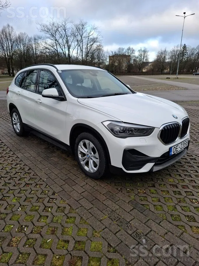 BMW X1 2021 photo 3