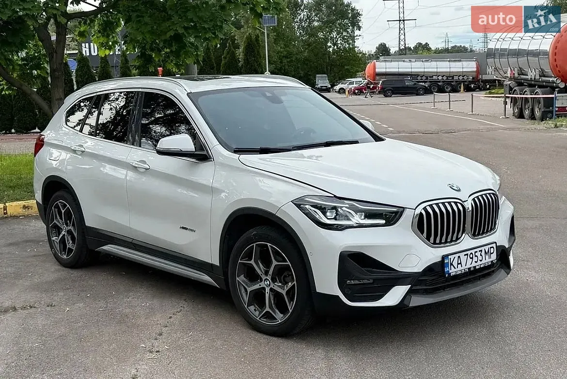 BMW X1 2016 photo 2