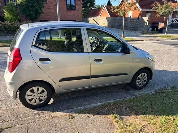 Hyundai I10 2011 photo 3