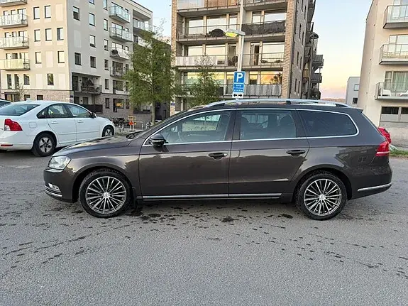 Volkswagen Passat 2014 photo 2