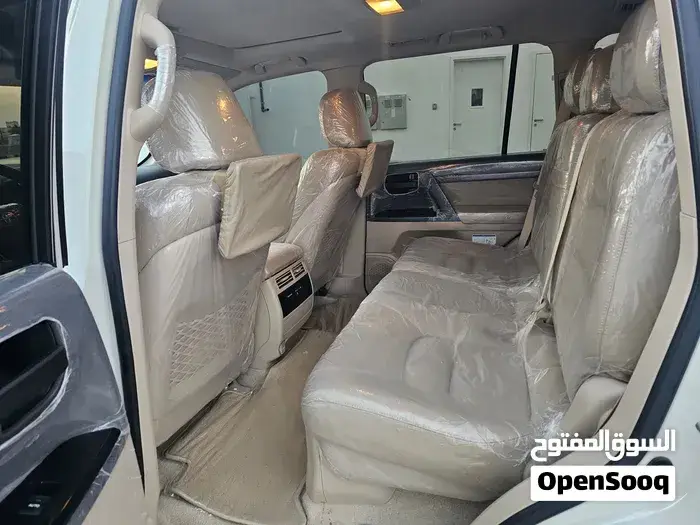 Toyota Land Cruiser 2020 photo 2