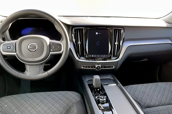 Volvo V60 2024 photo 4