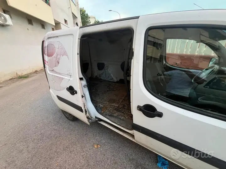 Fiat Doblo 2007 photo 3