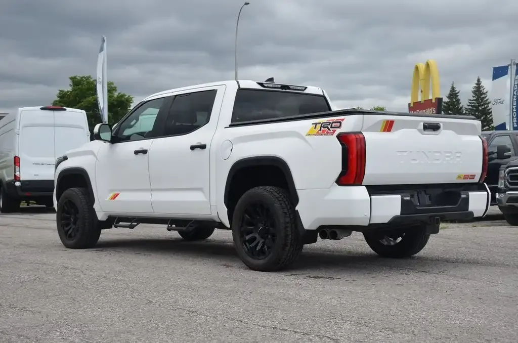 Toyota Tundra 2025 photo 4