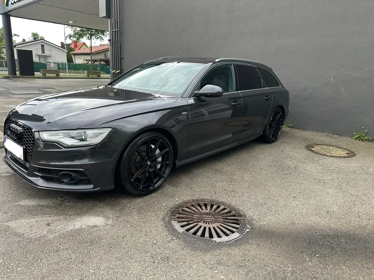 Audi A6 2013 photo 2