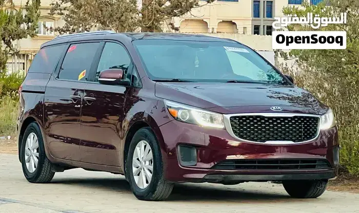 Kia Sedona 2018 photo 3