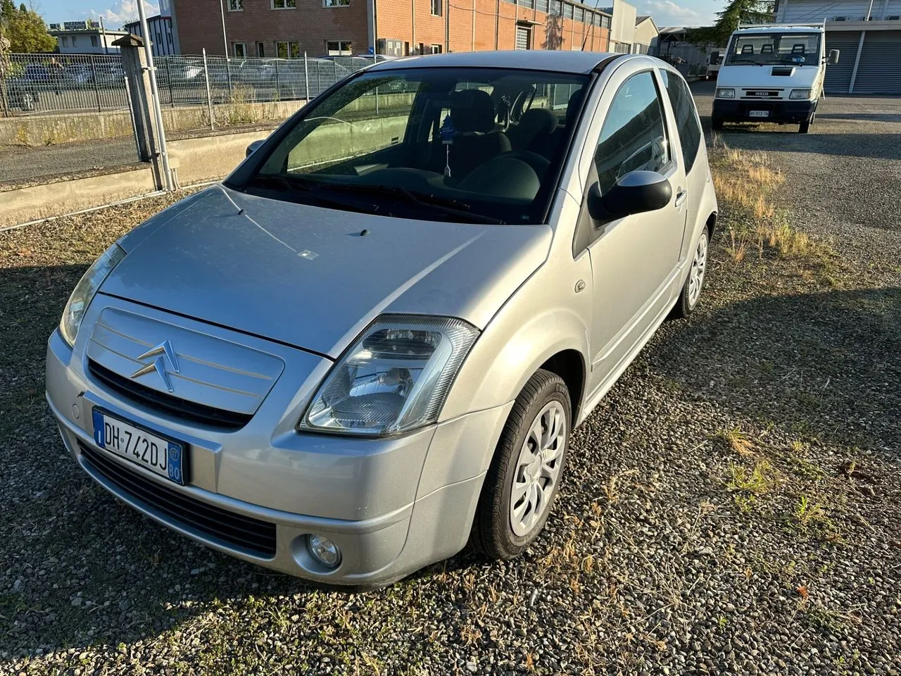 Citroen C2 2008 photo 2