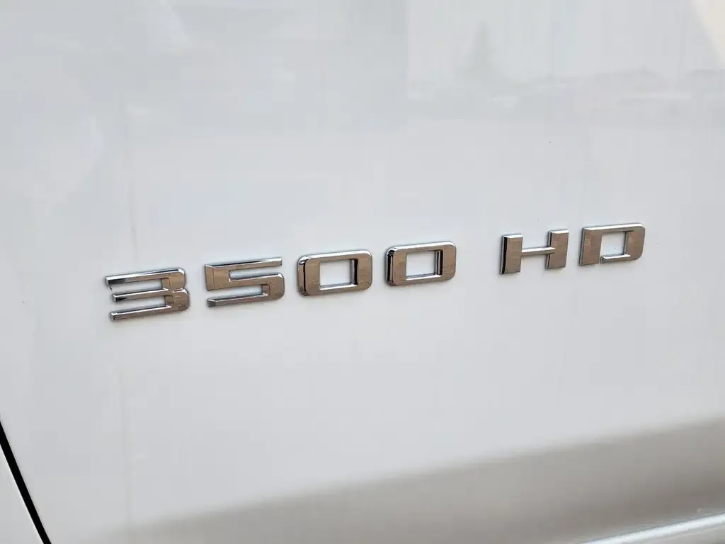 Chevrolet Silverado 3500 2026 photo 5