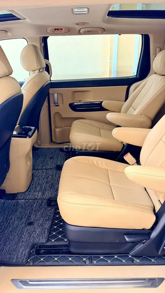 Kia Sedona 2018 photo 5