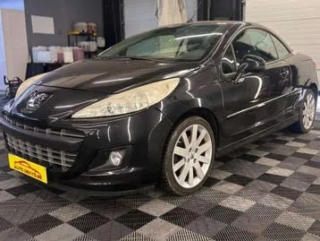 Peugeot 207 2011 photo 2