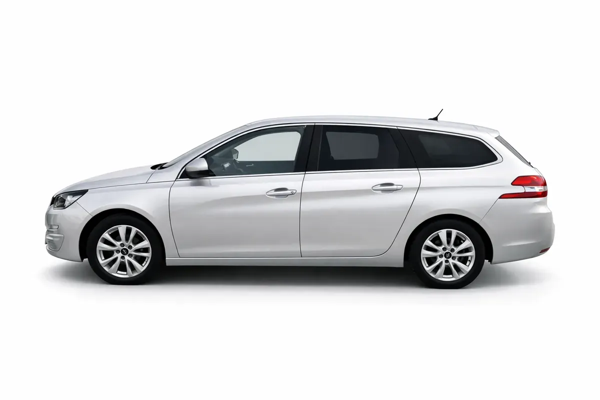 Peugeot 308 2015 photo 2