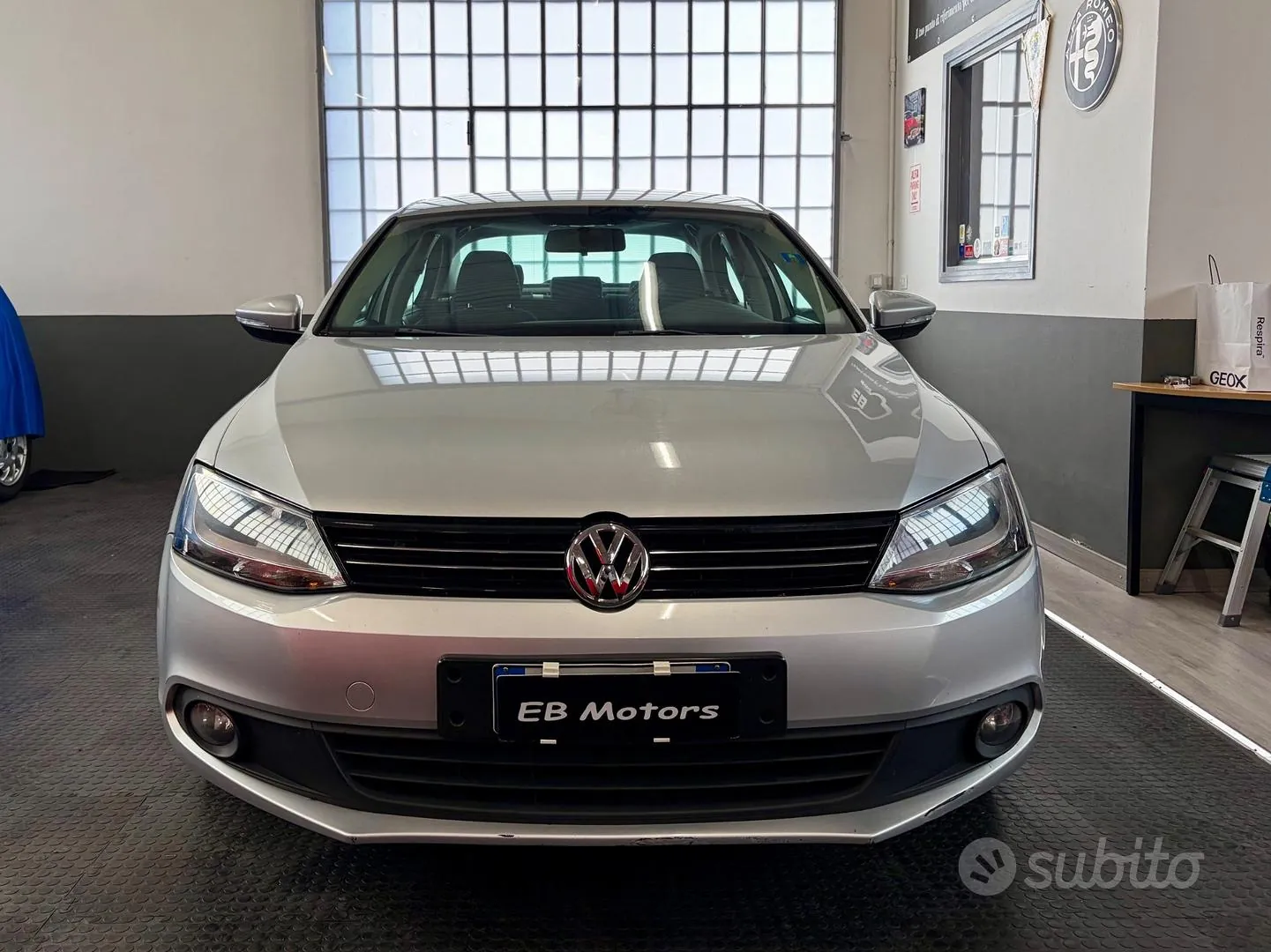 Volkswagen Jetta 2011 photo 2