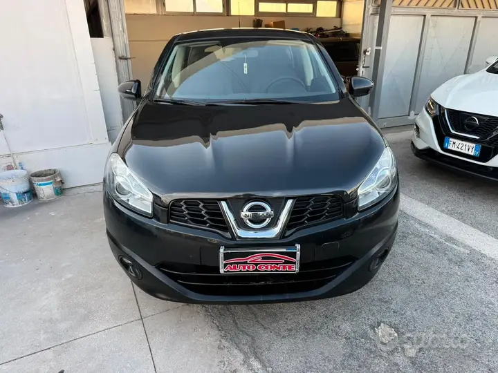 Nissan Qashqai 2013 photo 2