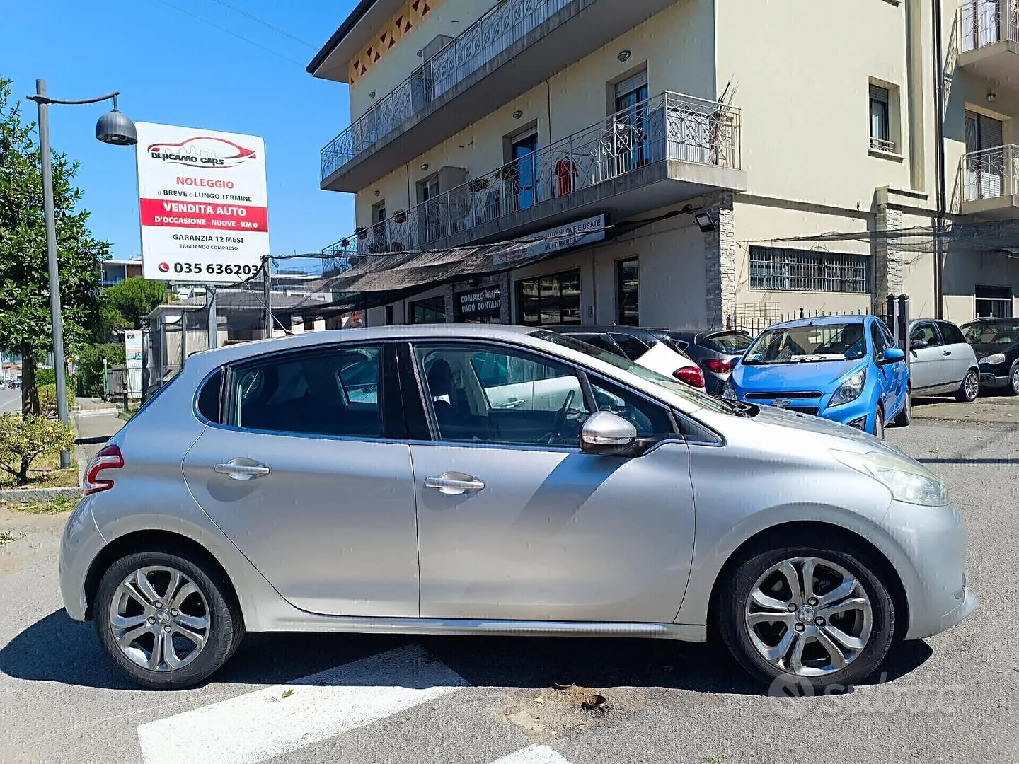 Peugeot 208 2014 photo 4