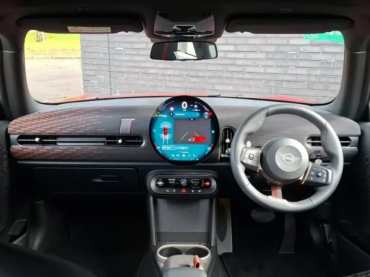 Mini Cooper 2024 photo 3