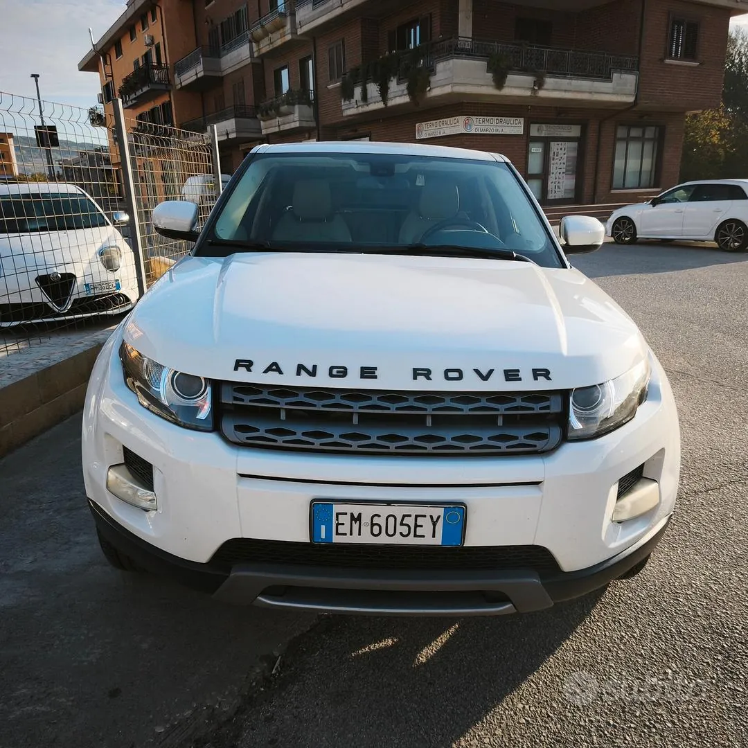 Land Rover Range Rover Evoque 2012 photo 4