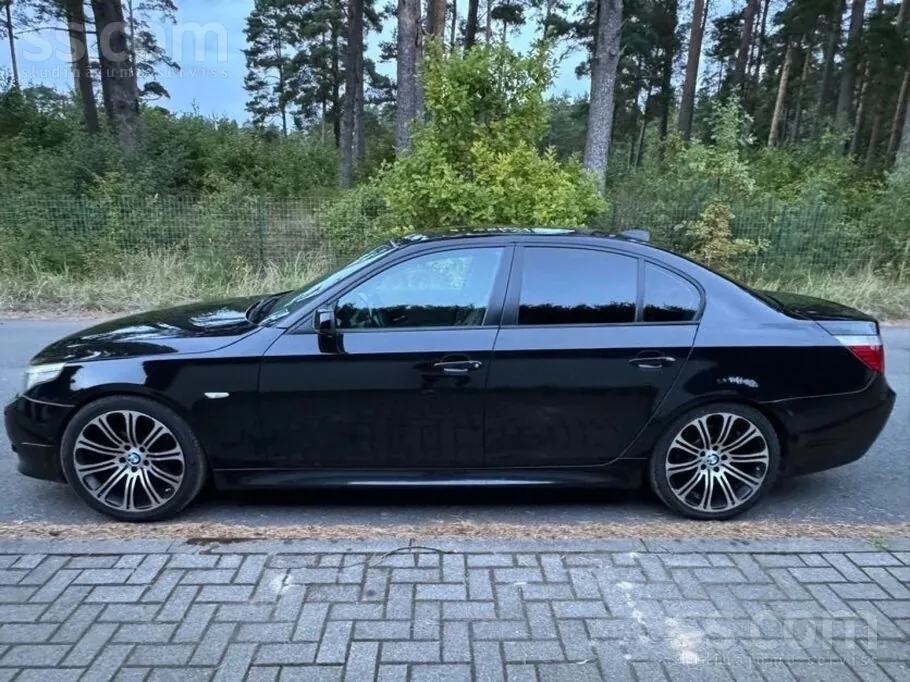 BMW 520 2003 photo 4