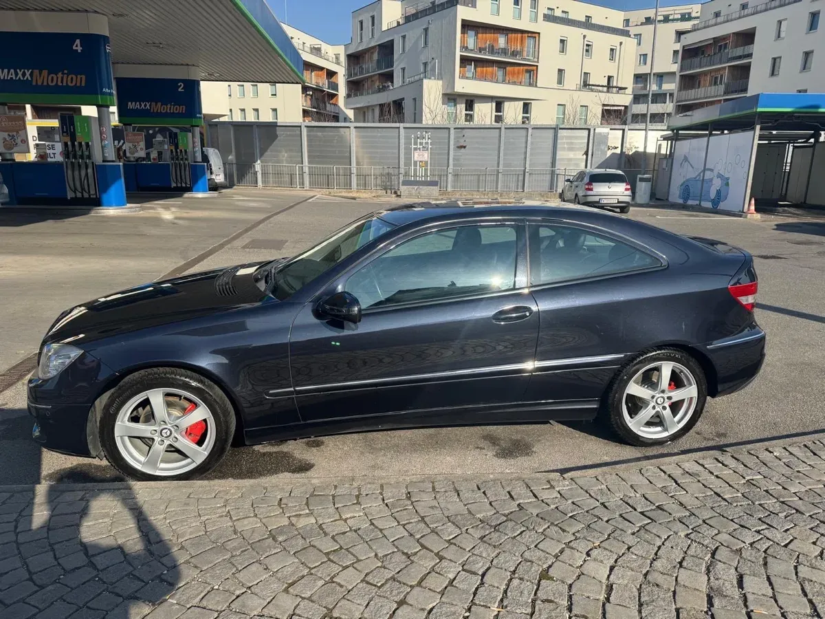 Mercedes-Benz Clc-Klasse 2009 photo 2