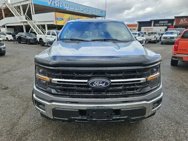 Ford F-150 2026 photo 2