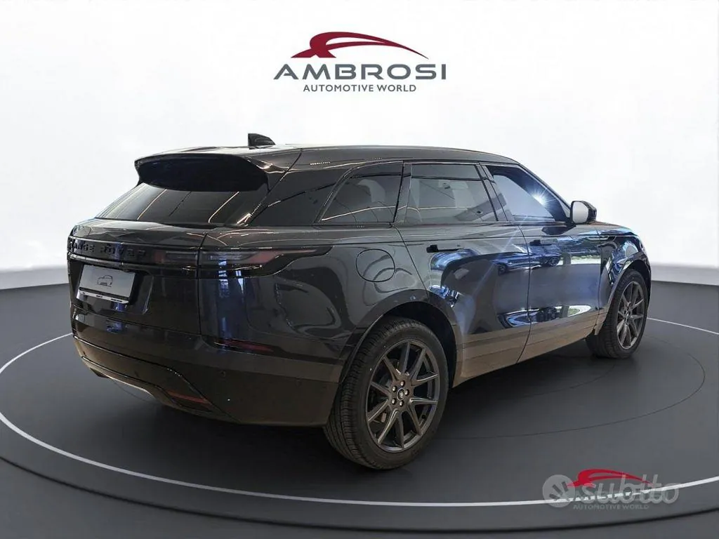 Land Rover Range Rover Velar 2026 photo 3