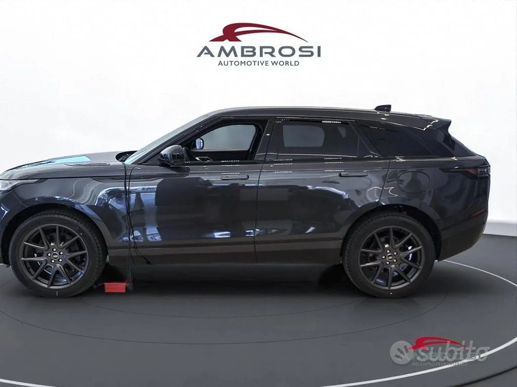 Land Rover Range Rover Velar 2026 photo 5