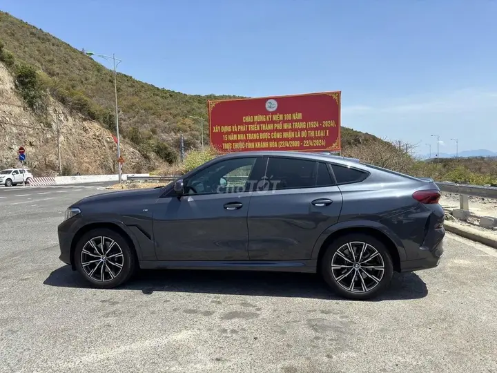 BMW X6 2020 photo 2